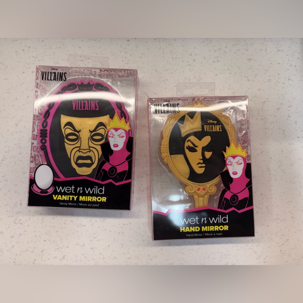 Wet n Wild Villains Vanity and Hand Mirror Set - Black and Gold bundle